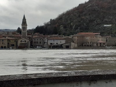 Andance depuis Andancette (Copier).jpg (131.09 Kio) Vu 51378 fois Andance depuis Andancette (Copier).jpg