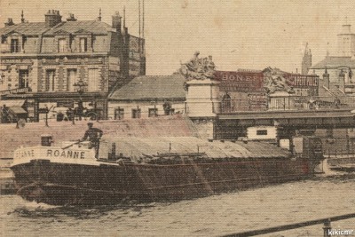 Saint-Quentin - Le pont du canal (2) (red).jpg