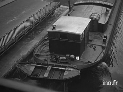VALENCIENNES - canal Saint-Martin - 1949 (3).jpg