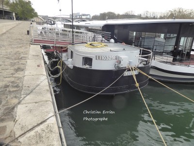 Yonne quai Henri IV 2 - Copie.JPG (207.26 Kio) Vu 3916 fois Yonne quai Henri IV 2 - Copie.JPG