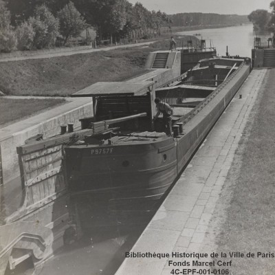 P9757F.jpg