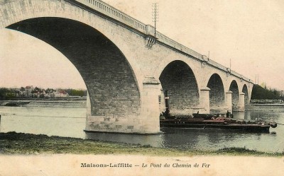 Toueur Conflans.jpg (132.84 Kio) Vu 828 fois Toueur Conflans.jpg