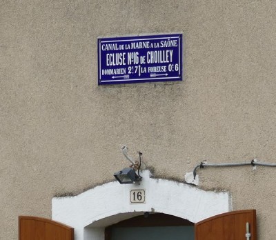 MIFO canal d'Heuilley écluse 16 Choilley vantail aval gauche (2).JPG (66.48 Kio) Vu 5174 fois MIFO canal d'Heuilley écluse 16 Choilley vantail aval gauche (2).JPG