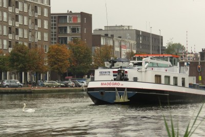 Madegro-Sr-3-16-10-205-Tinie-van-der-Kammen-Rotterdam.JPG (192.37 Kio) Vu 1162 fois Madegro-Sr-3-16-10-205-Tinie-van-der-Kammen-Rotterdam.JPG