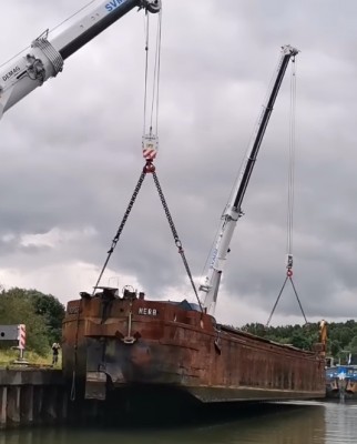 HERA - déchirage (2).jpg (60.43 Kio) Vu 2592 fois HERA - déchirage (2).jpg