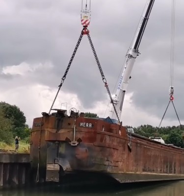 HERA - déchirage (3).jpg (54.72 Kio) Vu 2592 fois HERA - déchirage (3).jpg