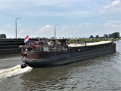 Stapper-3-08-07-2021-Grave (2).jpg (215.14 Kio) Vu 6459 fois Stapper-3-08-07-2021-Grave (2).jpg