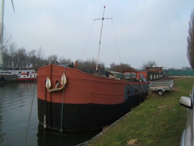 464.JPG