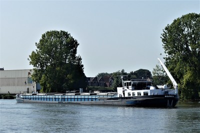 Agnes-2-24-08-2021-sluis-Grave (2).JPG