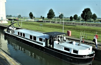 Troubadour-7-18-07-2020-sluis-Lith (3).JPG (237.35 Kio) Vu 1952 fois Troubadour-7-18-07-2020-sluis-Lith (3).JPG