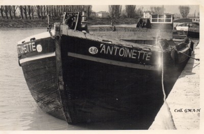 PH-antoinette+argens-04_1963.jpg (508.91 Kio) Vu 3067 fois PH-antoinette+argens-04_1963.jpg