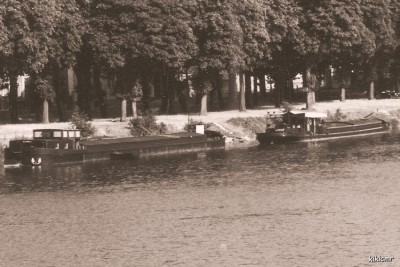 Corbeil-Essonnes (Seine-et-Oise) - Le port sur la Seine (vag) (4).jpg (240.97 Kio) Vu 4861 fois Corbeil-Essonnes (Seine-et-Oise) - Le port sur la Seine (vag) (4).jpg