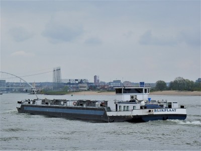 Blikplaat-4-12-04-2019-Oosterhout (2).JPG (152.46 Kio) Vu 979 fois Blikplaat-4-12-04-2019-Oosterhout (2).JPG