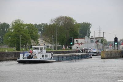 IMG_4459_1.JPG (120.1 Kio) Vu 3976 fois IMG_4459_1.JPG