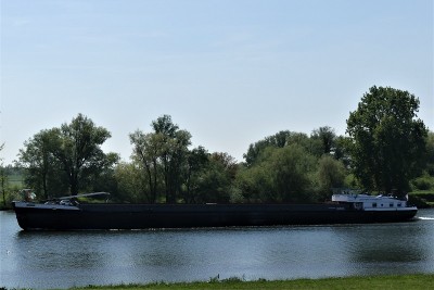 Josephina-1-04-05-2022-Grave (2).JPG (184.1 Kio) Vu 3053 fois Josephina-1-04-05-2022-Grave (2).JPG