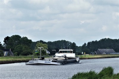 Archipel-1-20-06-2022-Lageland (2).JPG (185.07 Kio) Vu 1171 fois Archipel-1-20-06-2022-Lageland (2).JPG