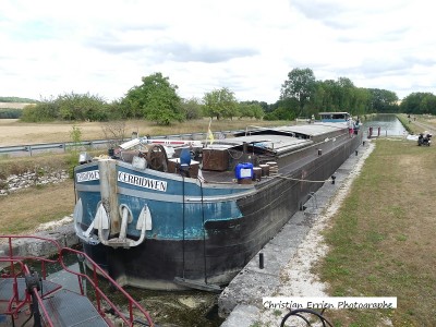 Cerridwen Commissey.JPG (253.19 Kio) Vu 2518 fois Cerridwen Commissey.JPG