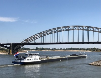 Insomnia-3-03-09-2022-Nijmegen (2).jpg (180.24 Kio) Vu 875 fois Insomnia-3-03-09-2022-Nijmegen (2).jpg