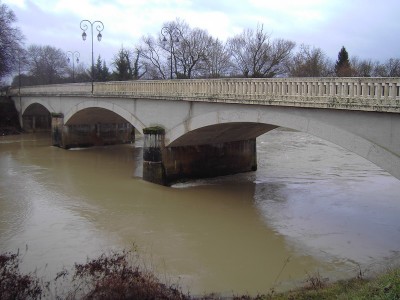 PICT2454TOURS.jpg (138.36 Kio) Vu 1483 fois PICT2454TOURS.jpg