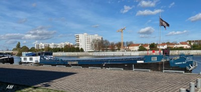 Thunder Boat s1.JPG (233.92 Kio) Vu 797 fois Thunder Boat s1.JPG