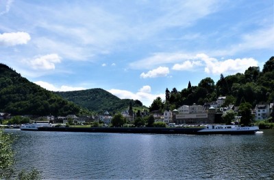 Splendid-2-09-07-2016-Traben-Trarbach (2).JPG (200.56 Kio) Vu 1186 fois Splendid-2-09-07-2016-Traben-Trarbach (2).JPG