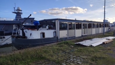 Daphnee02.jpg (252.86 Kio) Vu 2515 fois Daphnee02.jpg