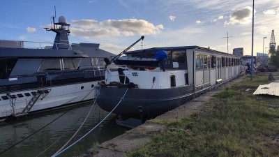 Daphnee03.jpg (242.01 Kio) Vu 2723 fois Daphnee03.jpg