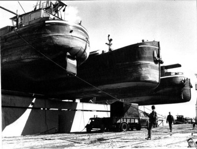 spitse op zee schip 2_0002.jpg (80.34 Kio) Vu 1757 fois spitse op zee schip 2_0002.jpg