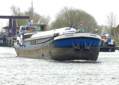 MlDwcl.jpg (105.9 Kio) Vu 990 fois MlDwcl.jpg