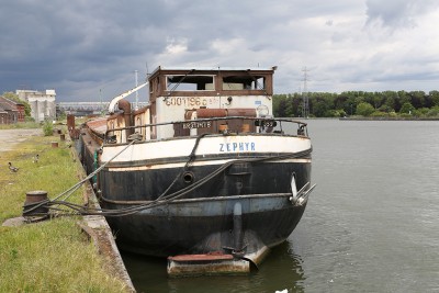 Zephyr MHM16549KW.jpg