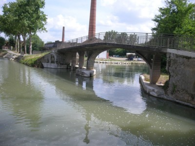 Montech.JPG (168.04 Kio) Vu 3071 fois Montech.JPG