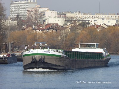 Marfret Seine Ile St Denis3 -.JPG