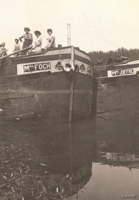 Maréchal Foch Maréchal Joffre.jpg
