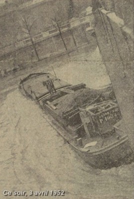 ALINE ZOE pont de Solferino (2).jpg (288.14 Kio) Vu 1732 fois ALINE ZOE pont de Solferino (2).jpg