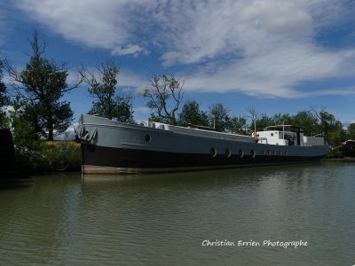 Le Somail Sonana ex Dauphin av.JPG (190.79 Kio) Vu 921 fois Le Somail Sonana ex Dauphin av.JPG