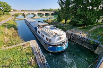 VERIDIS QUO - 02 - Belleville.jpg (297.81 Kio) Vu 3954 fois VERIDIS QUO - 02 - Belleville.jpg