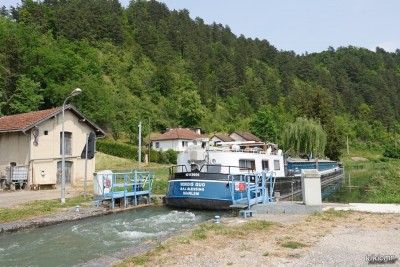 VERIDIS QUO - 03 - Bussy.jpg (264.06 Kio) Vu 3720 fois VERIDIS QUO - 03 - Bussy.jpg