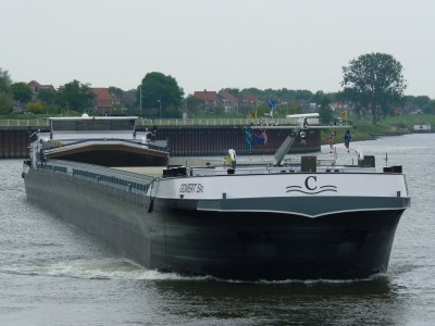 govert-sr-1-28-04-2011.jpg (77.32 Kio) Vu 818 fois govert-sr-1-28-04-2011.jpg