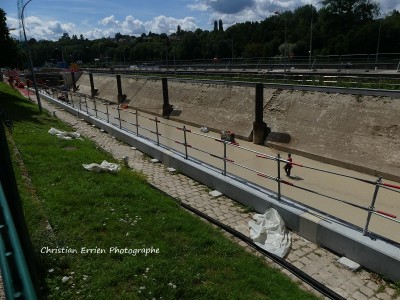 Champagne août 23 travaux écluse.JPG (265.02 Kio) Vu 2329 fois Champagne août 23 travaux écluse.JPG