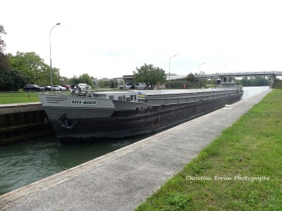 Aqua Mundo Varennes.JPG (214.56 Kio) Vu 2893 fois Aqua Mundo Varennes.JPG