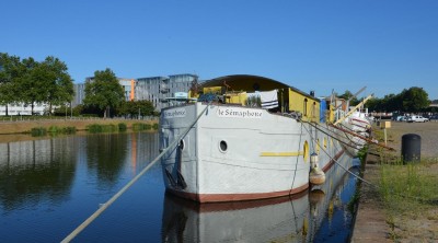 Semaphore 410 Nantes.JPG