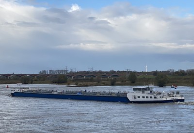 Blue-Olivia-4-11-11-2023-Nijmegen.jpg