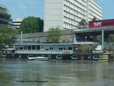 Le 23 Sèvres -.JPG