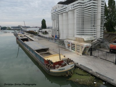 Vrizy Pantin.JPG