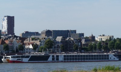 Nicko-Spirit-2-27-08-2024-Nijmegen.JPG (117.62 Kio) Vu 1052 fois Nicko-Spirit-2-27-08-2024-Nijmegen.JPG