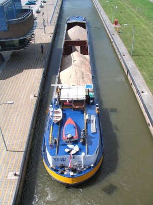 the-an-1-7-28-08-2009.JPG