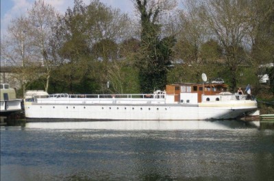 Aneto 302 Angouleme.jpg