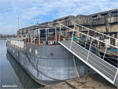 Guy02.jpg (261.83 Kio) Vu 1149 fois Guy02.jpg