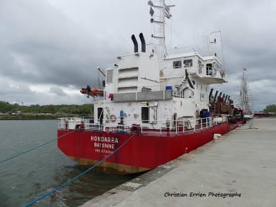 Bayonne Adour Hondarra ar.JPG