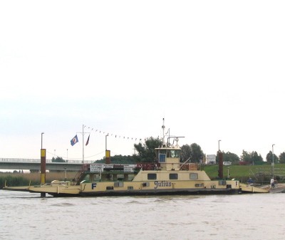 julius-veerpont-1-29-06-2009.JPG (90.69 Kio) Vu 9023 fois julius-veerpont-1-29-06-2009.JPG